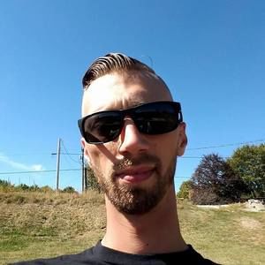 Meet your Posher, Obra